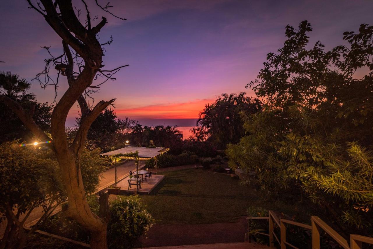 The Lighthouse - Formerly Known As Utan Sea Resort Thane Eksteriør bilde